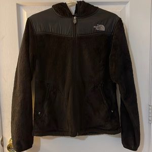 Women’s Black North Face Fleece